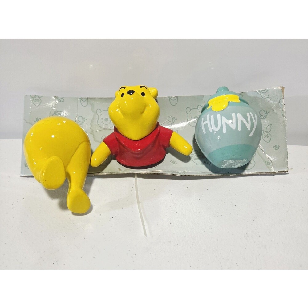 Disney Store Japan Winnie the Pooh Wall Hooks Hunnypot Set Of 3 *READ*